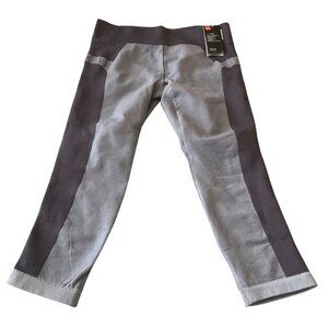 Under Armour athletic Compression Leggings Medium Size Gray & purple crop NEW